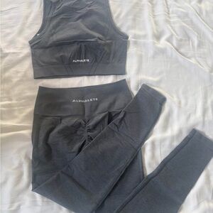 Alphalete amplify Gray Seamless Sports Bra and High-Waist Leggings Set